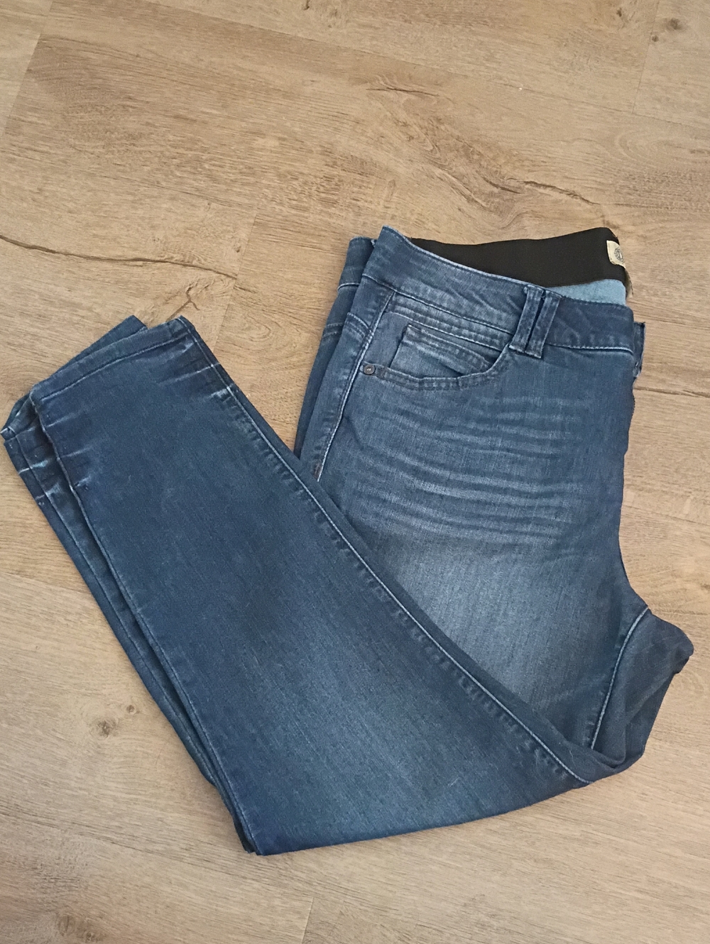 Democracy Mid-Dark Blue Skinny Jeans with Light Whiskering